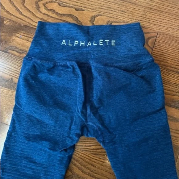 Alphalete Revival - Picture 2 of 4